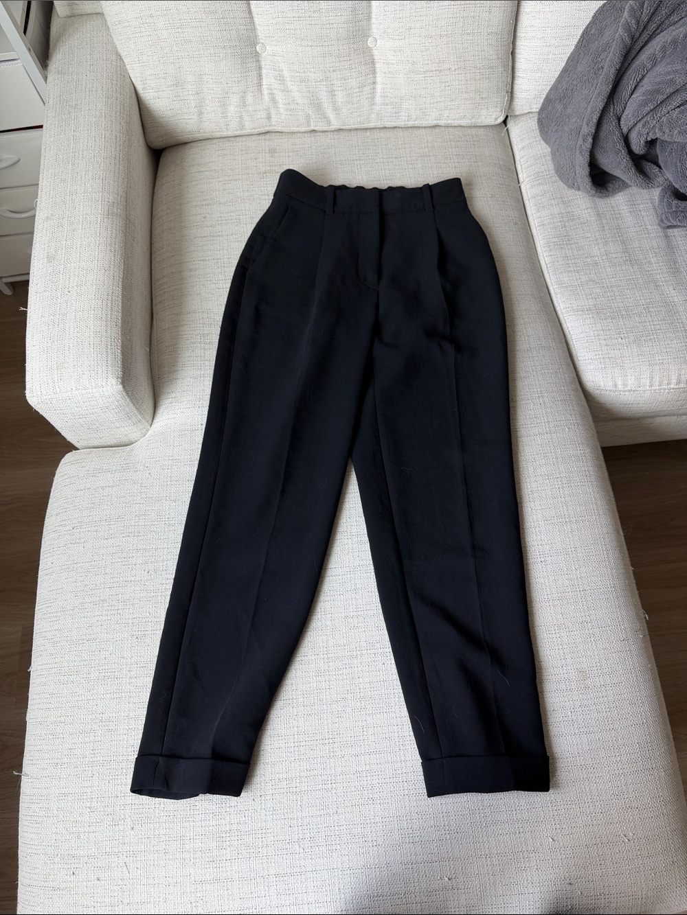 Aritiza Women’s Black Dress Pants